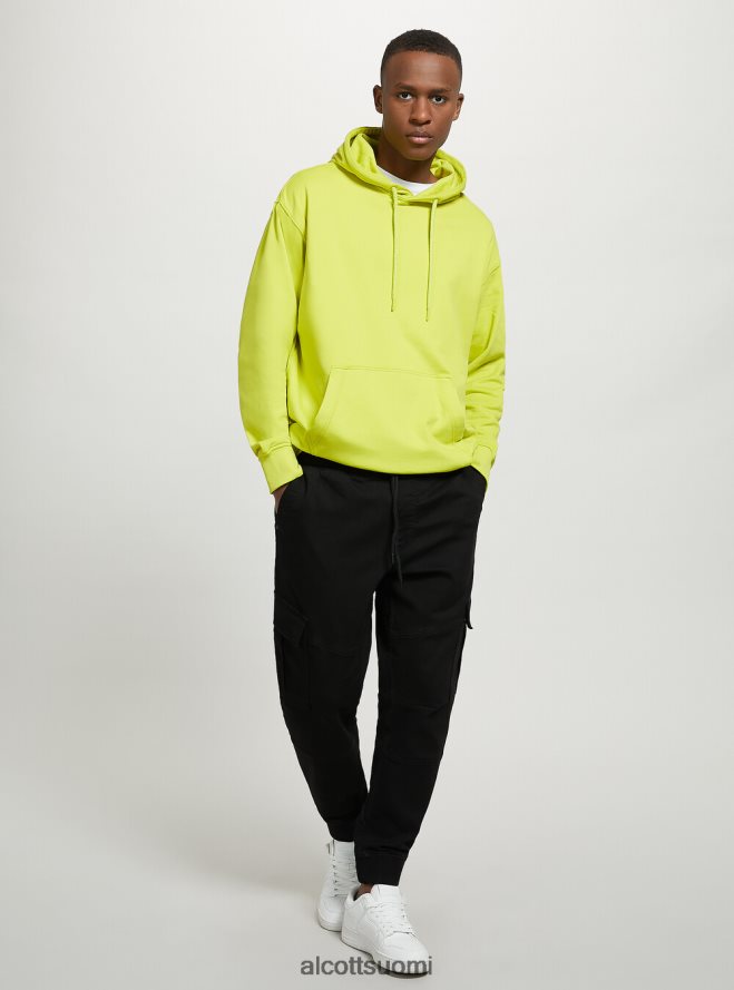 vaatetus fi Alcott miehet lenkkeilyhousut isoilla taskuilla bk1 musta HL28P0671