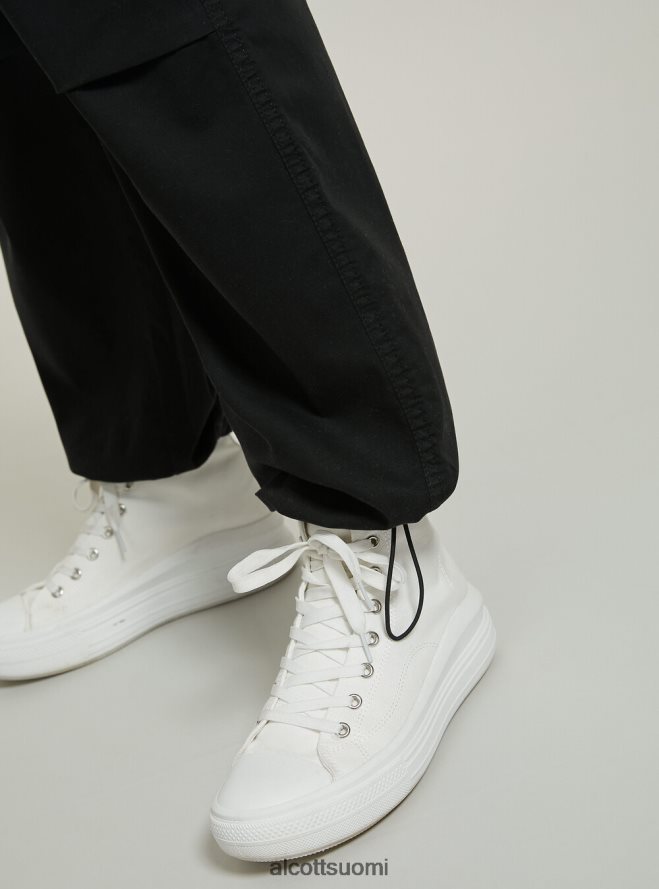 vaatetus fi Alcott naiset puuvillaiset laskuvarjohousut bk1 musta HL28P0151